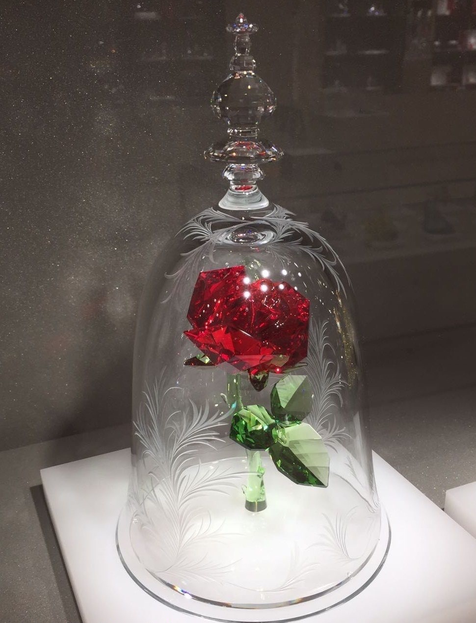 Swarovski : Les décorations Disney les plus chères vendues sur eBay